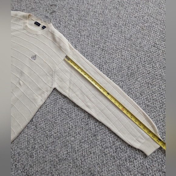 Izod Men's (Size L) Cream Cotton Crewneck Knit Sweater w/Textured Grid Design - Picture 11 of 15